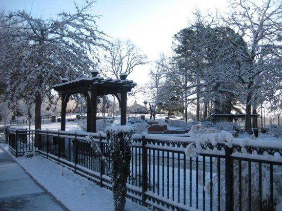 Paul Anderson Memorial Park